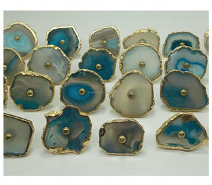 Boutons en pierre d'agate semi-précieuse polie à la main de luxe coloré poignées d'armoire en cristal uniques pour meubles en pierre naturelle - Product Image 5