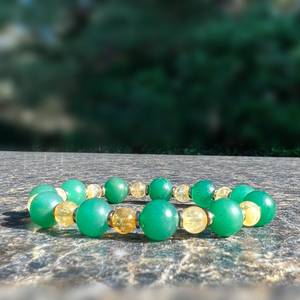 Pulsera de Resina con Cuentas de Aura Esmeralda, Joyería Elástica Hecha a Mano, Artesanía Elegante de Resina, Regalo para Mujer - Product Image 3