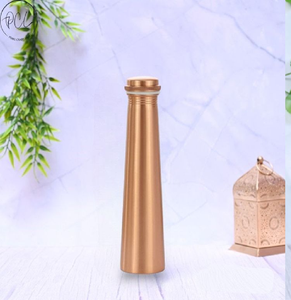 Bouteille unique en cuivre martelé avec une poignée vert citron vif pour un style de vie moderne, disponible à prix de gros. - Product Image 2