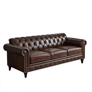 Canapé Chesterfield en cuir marron vintage 3 places, capitonné avec accoudoirs roulés pour salon - Product Image 1