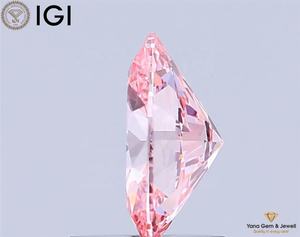 Diamant de laboratoire CVD de couleur rose vif fantaisie, clarté VS1, forme ovale, 1,00 CARAT, certifié IGI, pour une bague chef-d'œuvre signature - Product Image 5