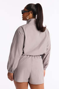 Ensemble veste coupe-vent légère et short pour femme, col haut, fermeture éclair, taille élastique, cordon de serrage, vêtements de sport décontractés, ensemble deux pièces - Product Image 2