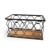 Porte-bouteilles à vin géométrique moderne en métal avec plateau en bois pour le rangement des bouteilles et des verres