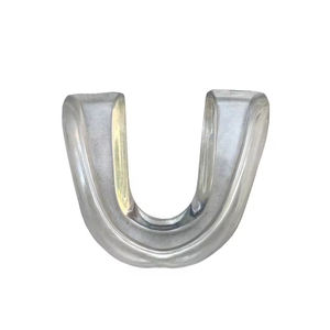 Protège-dents en PVC durable de qualité supérieure avec une protection renforcée et un ajustement confortable pour l'entraînement de boxe, style professionnel unisexe - Product Image 1