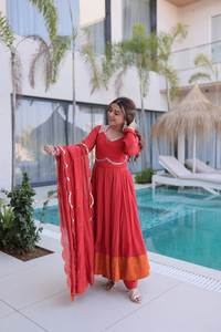 Robe Salwar Anarkali Traditionnelle Exclusive pour Femmes Indiennes et Pakistanaises, Style Fantaisie, Prix de Gros - Product Image 5