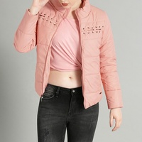 Kışlık Çift Taraflı Kullanımlı Su Geçirmez Çevre Dostu Bayan Kısa Şişme Mont Özel Logo Keten Astarlı Slim Fit Polyester Dolgulu Kapitone