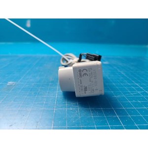 สวิตช์แรงดันดิจิทัล ISE80-02L-B SMC ใช้เป็นชิ้นส่วนอุปกรณ์เซมิคอนดักเตอร์รุ่นเก่า - Product Image 6