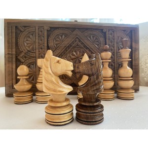 Ensemble d'échecs de luxe en bois de rose, pièces en bois de santal Sheesham, vente en gros Inde - Product Image 2