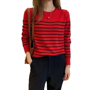 Fabricante de Sudaderas, Diseño Personalizado, Otoño Invierno, Suéter Holgado de Punto Trenzado con Cuello Redondo Blanco para Mujer - Product Image 4