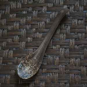 Cuillère à soupe en céramique de style coréen, cuillère à riz créative pour la maison, cuillère de cuisine japonaise pour restaurant et hôtel, style minimaliste par UO - Product Image 3