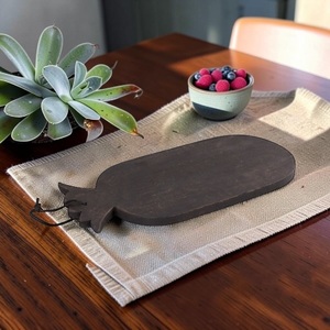 Planche à découper en bois d'acacia de qualité supérieure Unicorn Handicrafts, grande planche à découper en bois, planche de cuisine artisanale avec bac à jus - Product Image 6