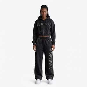 Conjunto de Sudadera con Capucha y Pantalones Jogger para Mujer, Personalizado, Lavado Ácido, Negro, con Cierre, de Algodón y Felpa, Ropa Deportiva Urbana, Venta al Por Mayor OEM - Product Image 1