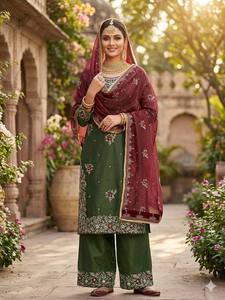 นำเสนอคอลเลคชั่นดีไซเนอร์ใหม่ ชุดเสื้อ-กระโปรงผ้าไหมปักลายหนักประดับเลื่อม พร้อมผ้าคลุมไหล่ ชุดเย็บสำเร็จพร้อมสวมใส่ - Product Image 3