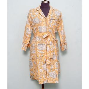 Chemise kimono mi-longue bohème pour femmes indiennes, élégante, en coton, pour dormir, avec ceinture à nouer, boutons décoratifs, style doux, moderne et simple - Product Image 1