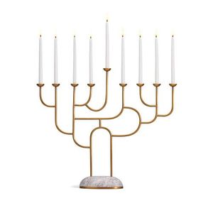 Luxury Metal Menorah Candle Holder With Decorative Pattern For Traditional Festival And Home Styling - Product Image 3