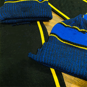 Écharpe longue en tricot jacquard personnalisée Sigma Sorority, rayée bleu marine et or, unisexe, en acrylique premium, avec franges, chaude pour l'hiver - Product Image 3