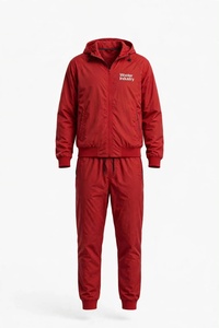 Conjunto de Chándal Rojo Personalizado para Hombre al por Mayor, Chaqueta con Cremallera Completa y Cuello Alto, Pantalones de Secado Rápido, Poliéster Teñido Liso 240g - Product Image 3