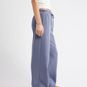 Pantalon de survêtement décontracté et ample pour femme, taille haute, idéal pour l'entraînement, le jogging et les activités de plein air – Confort et style garantis - Product Image 2