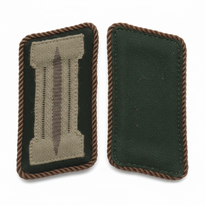Paires de revers brodés faits main pour officiers avec fil de bouillon et fil métallique, couleurs et logo personnalisés pour tunique d'uniforme - Product Image 4