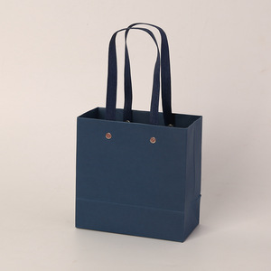 Joyería, gafas, regalos de oro, bolsos de mano, cajas de regalo de alta gama - Product Image 2