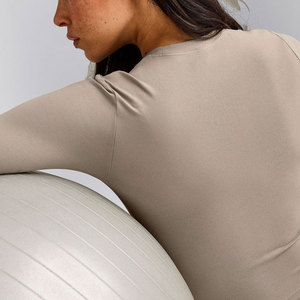 Producto Deportivo Más Vendido para Mujer, Ropa Deportiva de Compresión, Ajustada al Cuerpo, para Entrenamiento en el Gimnasio, Camiseta Ajustada de Manga Larga con Estampado - Product Image 4