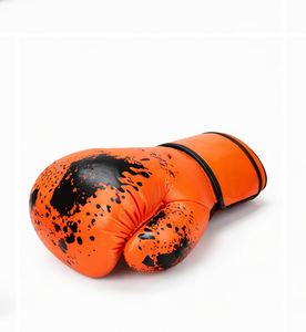 Gants de boxe et de MMA personnalisés de qualité supérieure pour les compétitions, gants de boxe et de MMA durables prêts pour la compétition pour les athlètes - Product Image 3