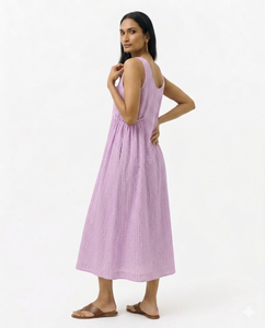 Vestido maxi de muselina a rayas con fruncido lateral Lila - Product Image 2