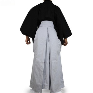 Ensemble Kimono et Hakama traditionnels japonais 100% coton avec logo personnalisé Valana Sports Wears pour hommes, coupe classique - Product Image 4