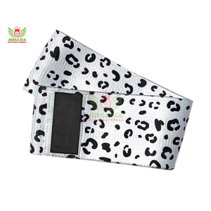 ชุดยางยืดออกกำลังกายสำหรับบริหารสะโพกผู้หญิง แบบวงกลม กว้าง กันลื่น สำหรับออกกำลังกายกล้ามเนื้อก้น ทำจากโพลีเอสเตอร์คุณภาพสูง - Product Image 4