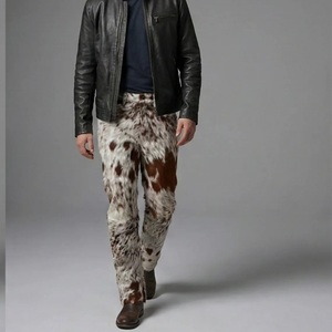 Pantalon en cuir de vachette véritable avec fourrure pour homme – Style motard et western, durable et tendance - Product Image 2