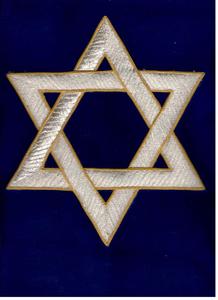 Cubierta de Challah de Lujo Bordada para Shabbat, Regalo Judío Judaico, Decoración de Mesa de Terciopelo, Shabbat Shalom, Bordado Floral de Pavo Real - Product Image 5