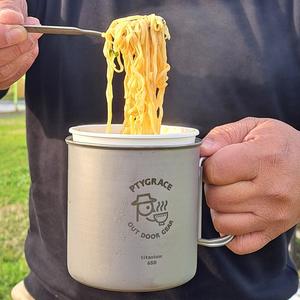 Mug en titane PY-C025 650 ml, équipement de camping fabriqué au Japon, poignée en titane qui ne chauffe pas, grand mug d'extérieur avec couvercle - Product Image 5