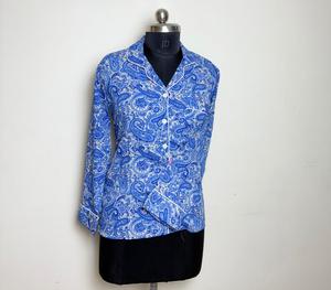 Chemise en coton imprimé cachemire bleu pour femme Chemise boutonnée décontractée Paisley bleu et blanc - Product Image 1