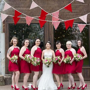 Guirnalda de Banderines Triangulares de Algodón con Rayas Rojas y Blancas de 32 Pies, Decoración para Fiestas, Cumpleaños, Compromisos y Autos - Product Image 2