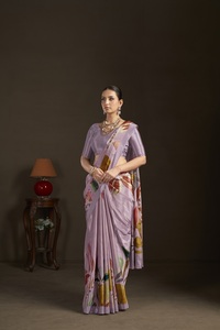 Sari prêt-à-porter et blouse cousue, sari indien en soie crêpe, imprimé floral, sari imprimé numériquement, design magnifique - Product Image 3