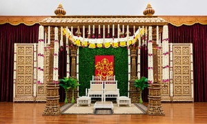 Mandapam de mariage authentique du sud de l'Inde avec piliers sculptés en fibre de verre, léger, couleur personnalisée, style temple - Product Image 3