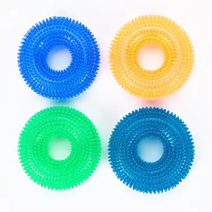 Juguetes para Perros Indestructibles de TPR, Juguetes Chirriantes para Perros, Anillos con Púas, Juguetes para Limpiar los Dientes de los Perros - Product Image 3