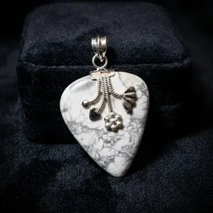 925 Sterling Silver Howlite Heart Pendant Handmade <b>White</b> Gemstone Jewelry Bohemian Indian Wholesale Gift - Product Image 4