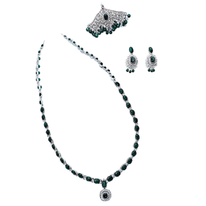Ensemble de collier de mariée traditionnel en argent plaqué avec boucles d'oreilles, maang tika et bague pour femmes - Product Image 2