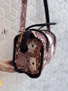 Bolso de Hombro de Cuero Tallado a Mano, Estilo Bohemio, de Diseño Lujoso, para Mujer - Product Image 2