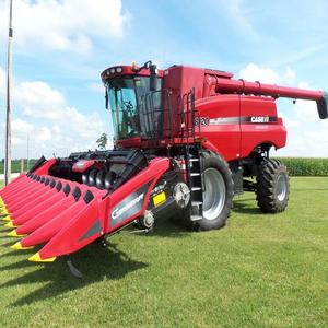 Modern Agricultural Combine Harvester Designed For Efficient Harvesting With Strong Engine Performance And <b>Adaptability</b> - Product Image 1