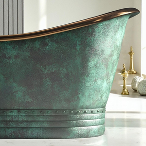Baignoire en cuivre patiné vert rustique, finition oxydée faite à la main, baignoire autoportante pour hôtel, complexe hôtelier, spa, villa - Product Image 5