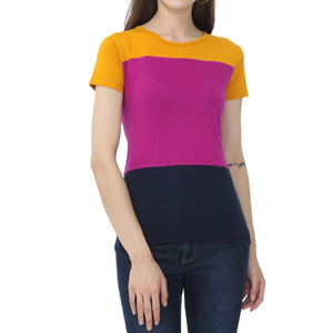 Camiseta Casual de Manga Corta con Bloques de Color para Mujer, Cuello Redondo, Corte Regular, en Rojo, Blanco y Negro, de Algodón y Elastano - Product Image 3