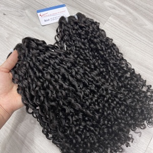 100% Premium Super Double-Drawn Steam Curl Weft Color natural Extensiones de cabello humano Remy vietnamita Paquetes de encaje de materia prima - Product Image 1