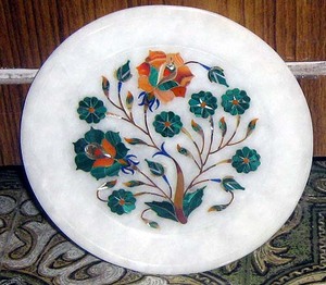 Meilleure conception d'incrustation de fleurs bleues sur plaque d'incrustation de marbre blanc avec surface lisse et brillante avec finition fine pour la décoration de la maison - Product Image 4