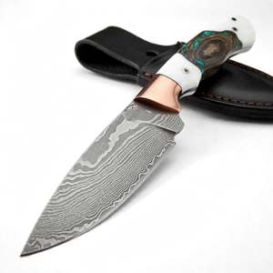 Couteau utilitaire compact artisanal en acier Damas, manche en bois et résine turquoise, poinçon en cuivre, étui en cuir - Product Image 4