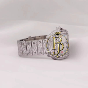 Reloj de Pulsera de Lujo con Diamantes Cuadrados, Esfera con Números Romanos Coloridos, Manecillas Azules, Bisel con Piedras Preciosas, Brazalete Ornamentado, Cuarzo Brillante - Product Image 5