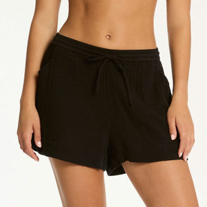 Short de bain tendance pour femme, taille haute, en tissu polyester léger et respirant, avec technologie de séchage rapide avancée Solid Trader - Product Image 6