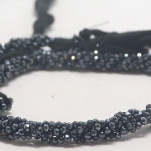 Cuentas facetadas de espinela negra natural de 2 mm, cuentas de espinela negra con revestimiento plateado de 13 pulgadas, cuentas de piedras preciosas de espinela negra a granel - Product Image 5