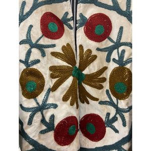 Hand Embroidered 100% Cotton <b>Velvet</b> <b>Jacket</b> <b>Women</b> Mandarin Collar Full Sleeve Floral Pattern Spring Bohemian Style Coat - Product Image 4